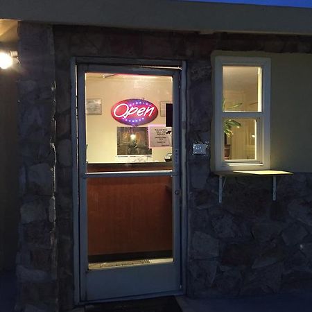 Mayfair Motel Inyokern Exterior foto